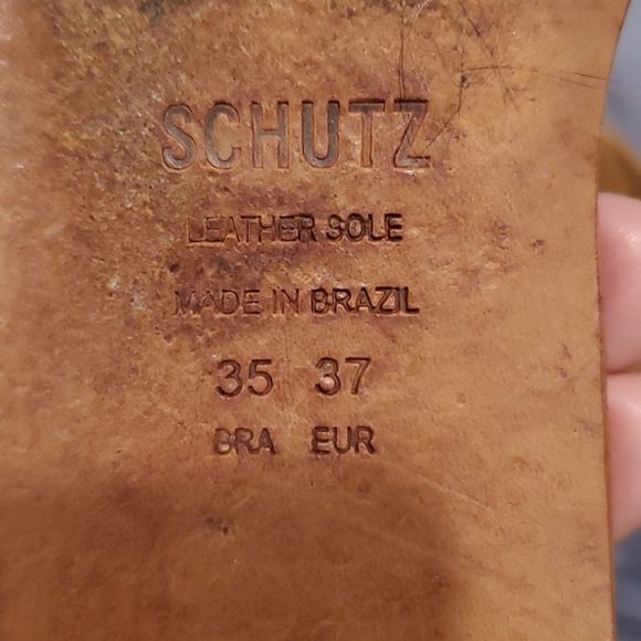 Super hot camel colored studded Schutz gladiators - Picture 5 of 12